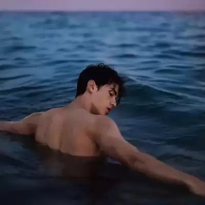 郁雁卉